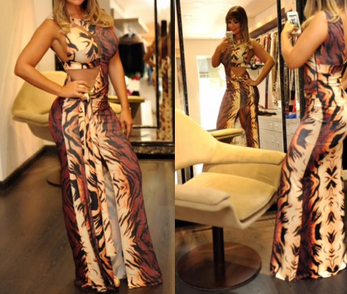VESTIDO LONGO COM TRANSPARENCIA EM TULE TIGRADO
